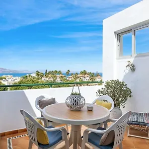 https://sea-view-apartment-at-wyndhams-complex.es-andalucia.com
